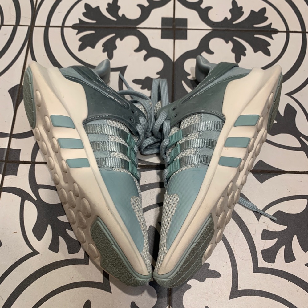 Women’s Adidas Support EQT 🧚🏼‍♀️ Size 6